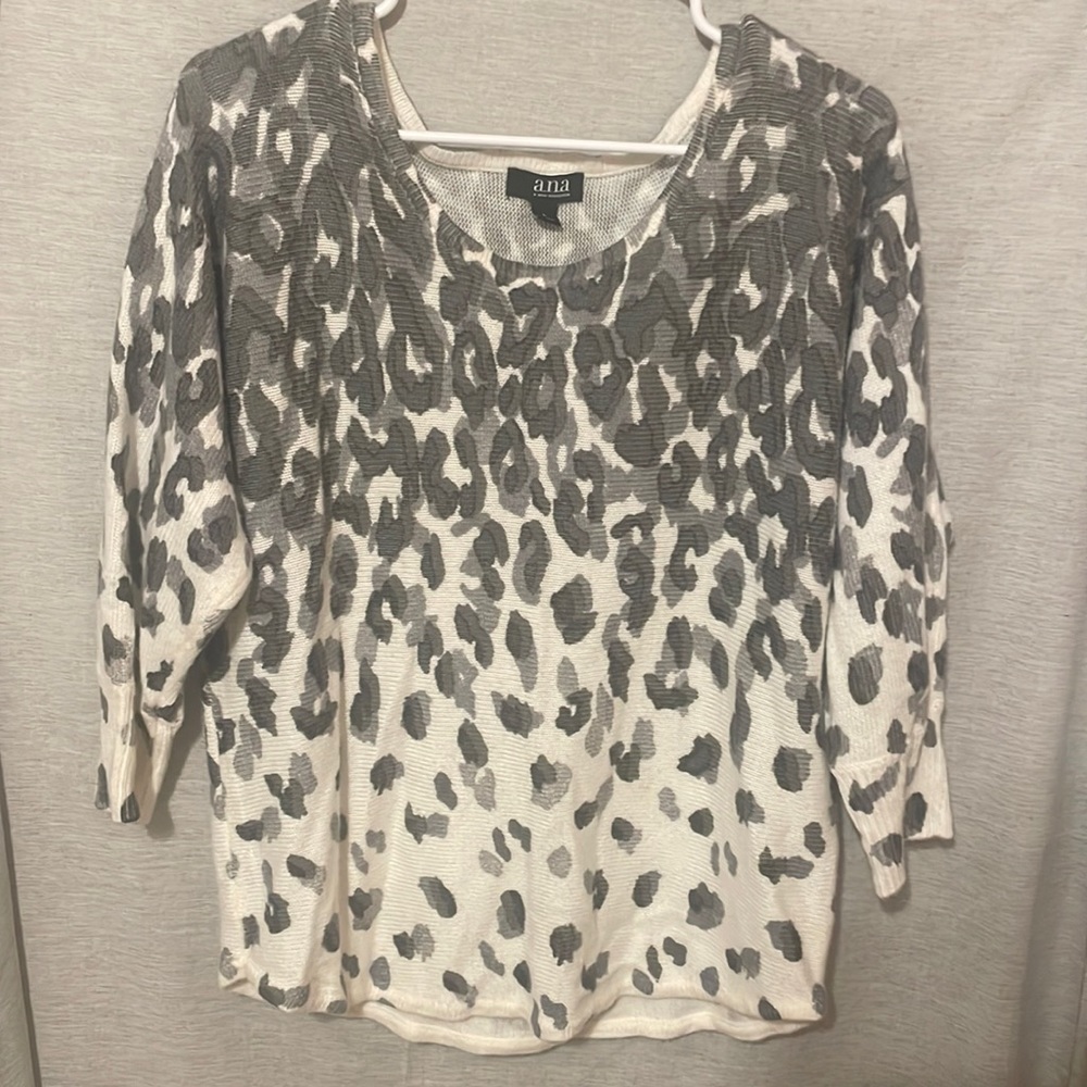 a.n.a size Large